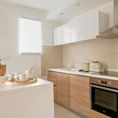 Marula - With Heated Pool بيت للعطل مارينا