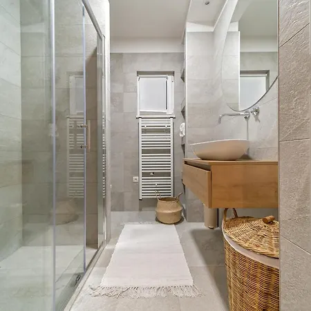 بيت للعطل Marula - With Heated Pool *