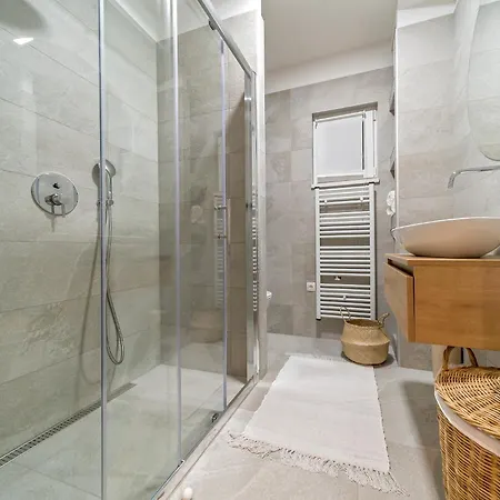 Marula - With Heated Pool *