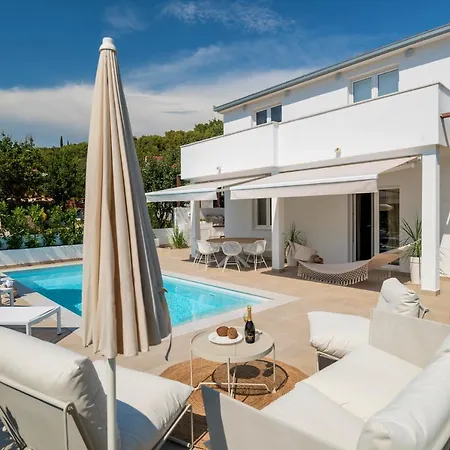 Marula - With Heated Pool * مارينا